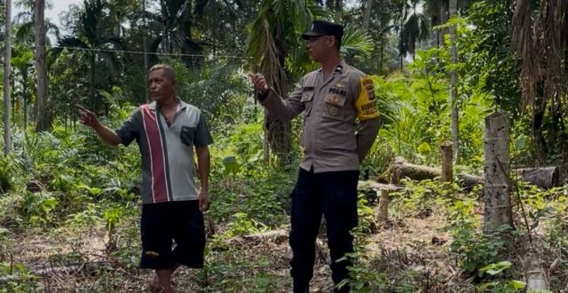 Cegah Kebakaran, Personel Polsek Simpang Jernih “Door to Door System” Imbau Warga Tingkatkan Kewaspadaan