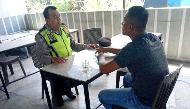 Saweu Keude Kopi, Sarana Efektif Kanit Binmas Polsek Simpang Ulim Sampaikan Imbauan Kamtibmas Kepada Warga